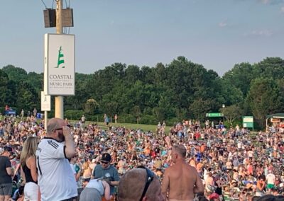 Photo of a Dave Matthews' concert.