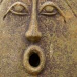 vase face