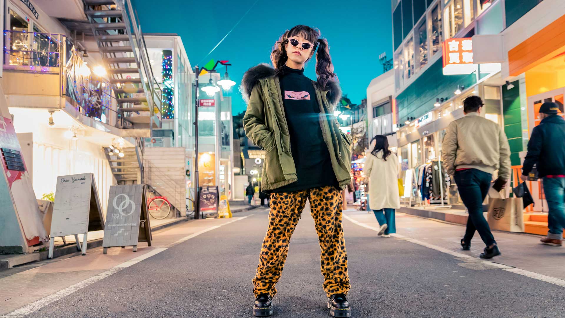 TrendyGirl Photo of trendy girl for blog post “📚 What to Read Next — A Guide to Finding Stories That Actually Stay With You.’ https://unsplash.com/@joshuachun